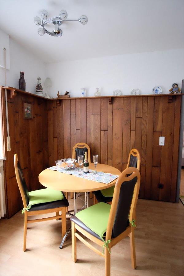 Ferienwohnung Heinzelmann バーデン＝バーデン エクステリア 写真
